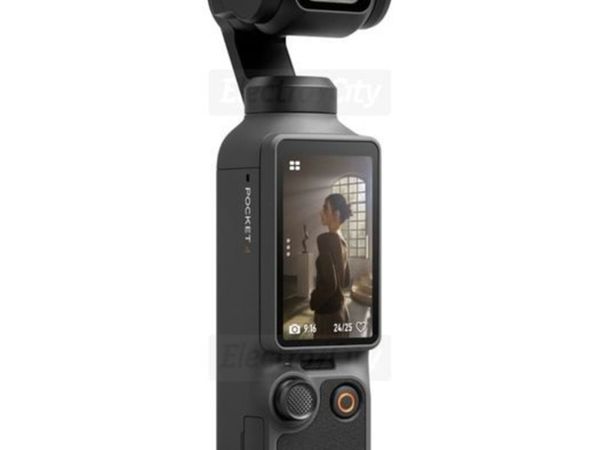 DJI Osmo Pocket 4 Creator Combo - Black - Main image