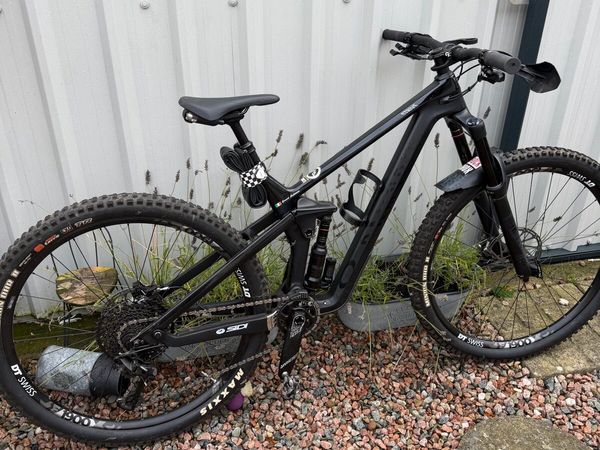 Canyon full suspension carbon Mountain Bike - Main image