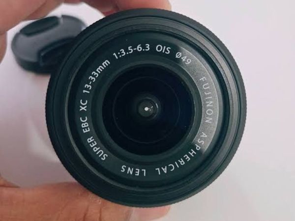 Fujifilm XC 13-33mm Lens - Main image