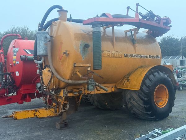 Veenhuis galvanised 2500 tank - Main image