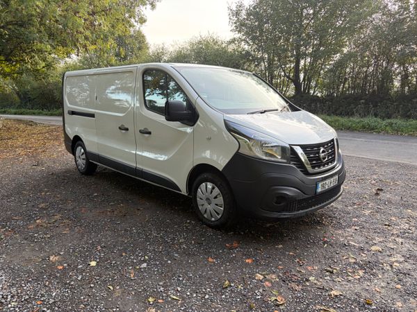 Nissan NV300 LOW MILEAGE DOE 07/27 - Main image