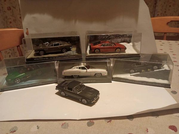 James Bond model cars - Main image