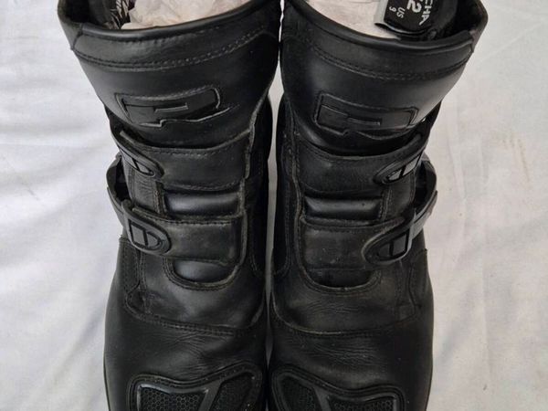 Richa Boots - Main image