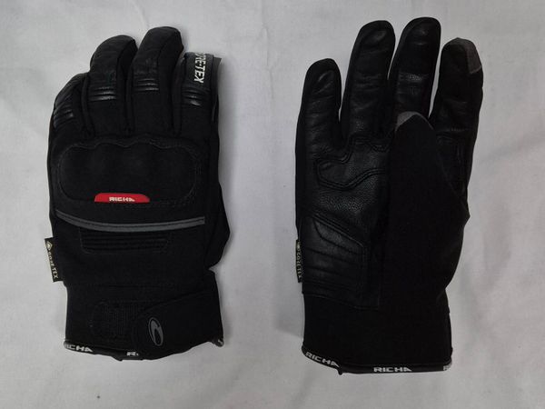 Richa Gloves - Main image
