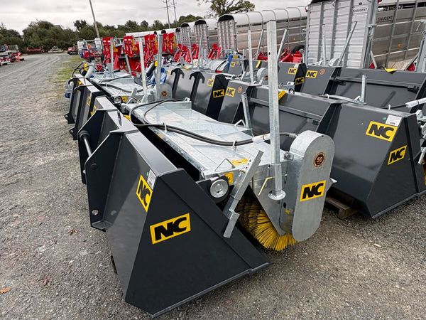 New NC Bucket Sweepers 7' 9 - Main image