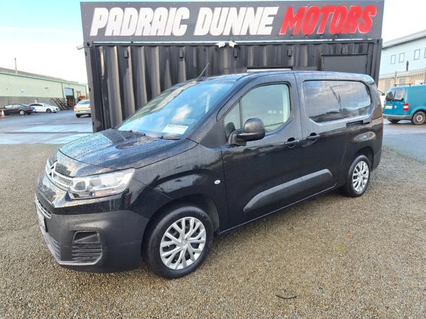 222 Citroen Berlingo High Spec - Main image