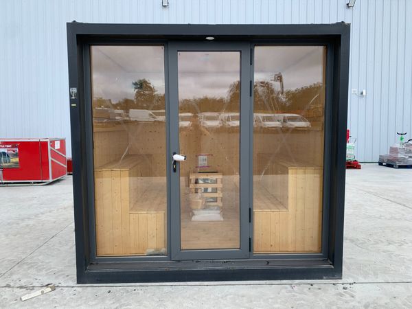 9FT X 7FT 4-6 PERSON SAUNA FOR AUCTION - NAAS - Main image