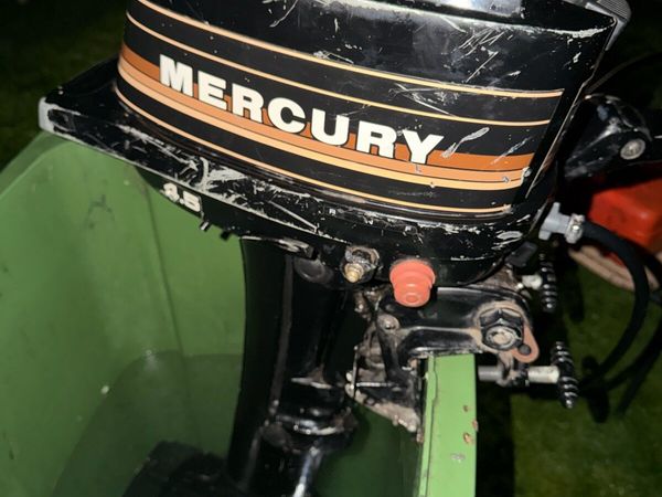 Mercury 4.5 hp outboard for parts - Main image