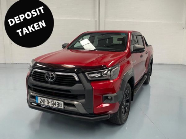 241 Toyota Hilux  InvincibleX 2.8 Auto - Main image