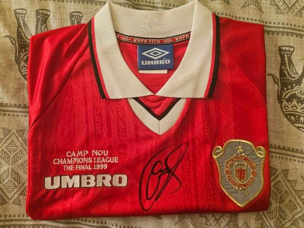 1999 champions league man united jersey signed by - Main image