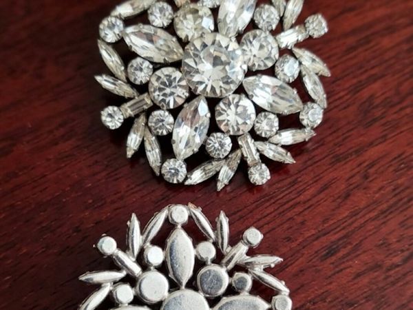 Vintage Rinstone Brooch - Main image
