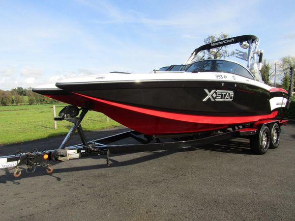 Mastercraft X Star 2014. Ultimate Wake machine . - Main image