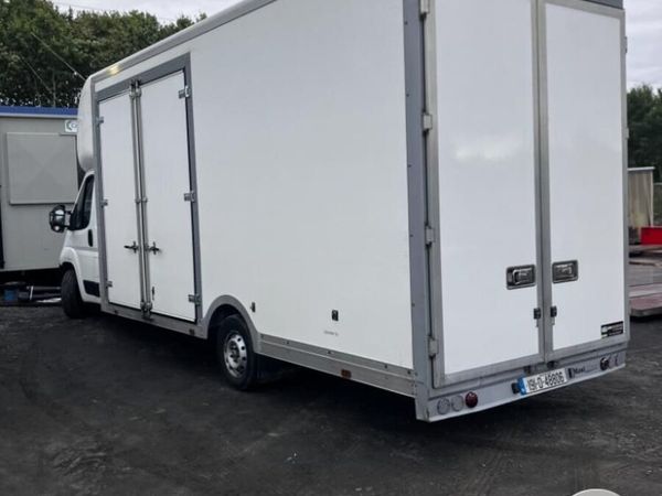 Peugeot Boxer 2019 - Main image
