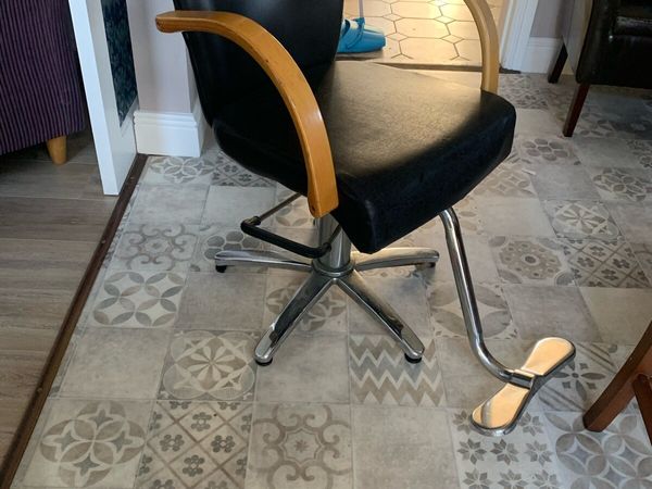 Hairdressing / barber chair m - Main image