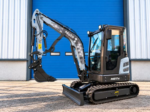 2.7 Tonne M27x | Kubota D1105 | 2 YEAR WARRANTY - Main image