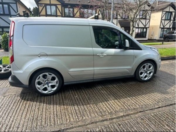 Ford transit custom - Main image