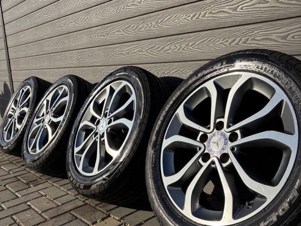 17” GENUINE MERCEDES C,E CLASS ALLOY WHEELS &TYRES - Main image