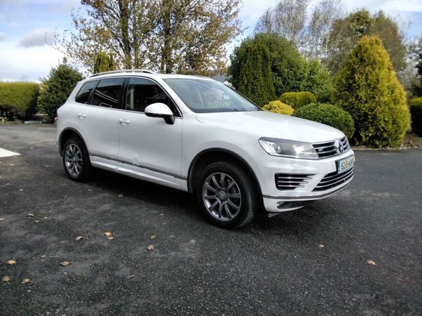 2015 Volkswagen Touareg R Line NEW DOE TEST - Main image