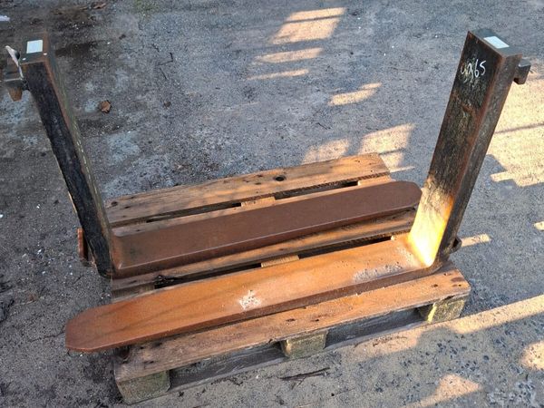 Forks for 5 tonne forklift - Main image