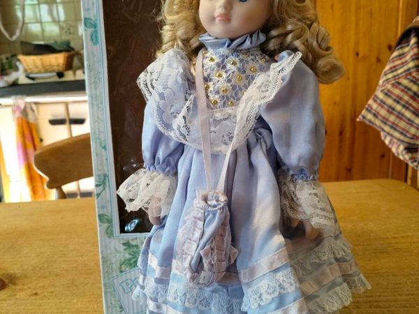 vintage porcelain collector doll, from the 1980s. - Main image