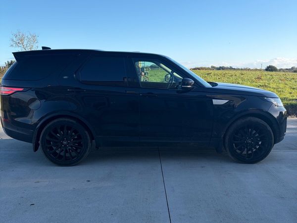2019 Land Rover discovery top spec - Main image