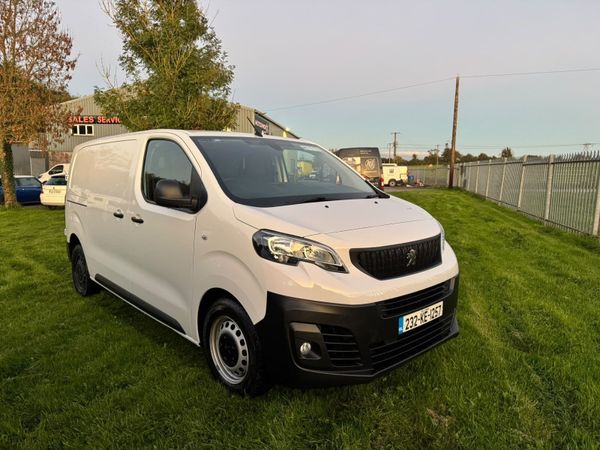 Peugeot Expert 2023 - Main image