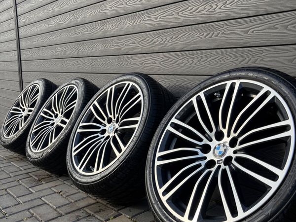 19” GENUINE BMW 3,5 SERIES ALLOY WHEELS & TYRES - Main image
