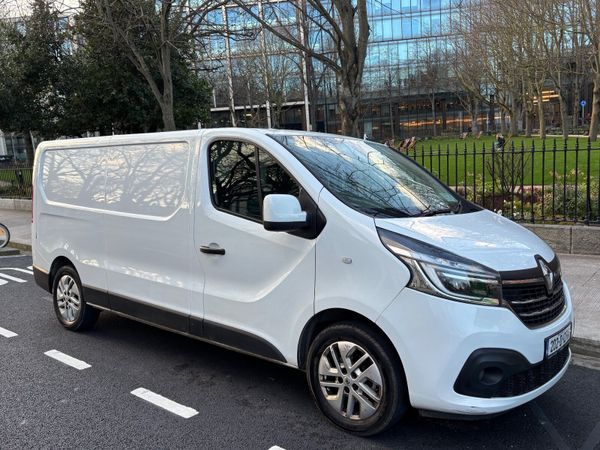 Renault Trafic 2020 LWB Automatic - Main image