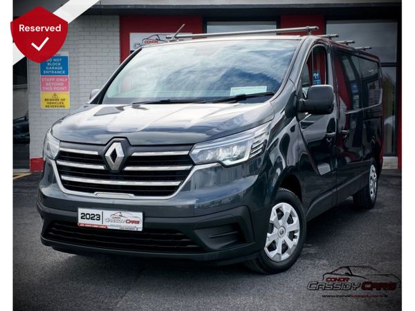 Renault Trafic LL30 ADVANCE DCI // VAT INVOICE // - Main image