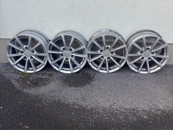 4 BMW alloys , 16 inch. - Main image
