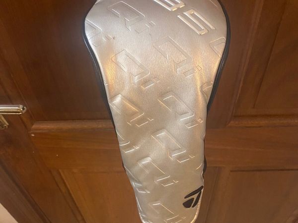 Taylormade QI 35 Driver 9 Degree Stiff Flex As New - Main image