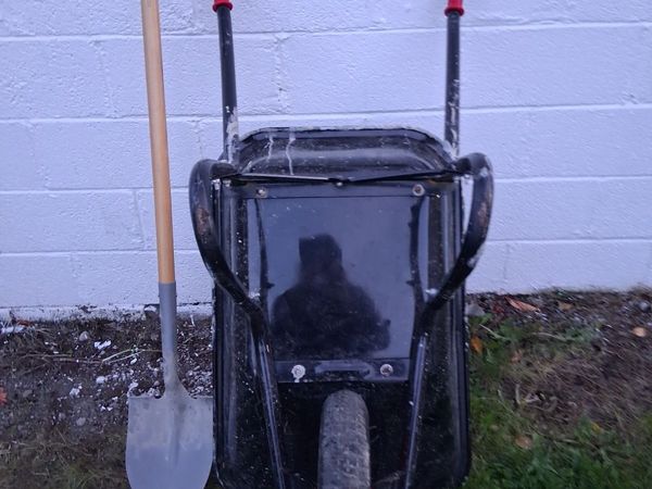 WHEEL  BARROW.  (NEW) - Main image