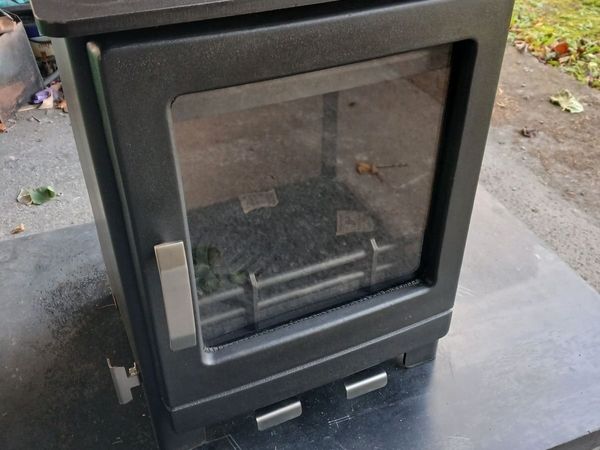 New Mazona 5kw solid fuel stove - Main image