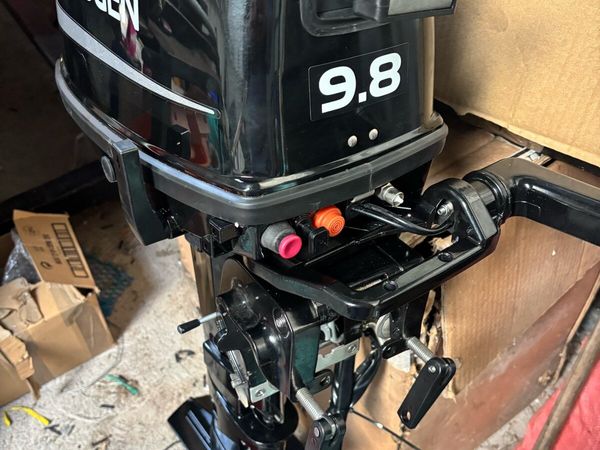 9.8 2 stroke tiller electric & pull start outboard for sale in Kerry ...