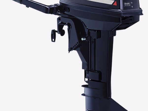 9.8 2 stroke tiller electric & pull start outboard - Main image