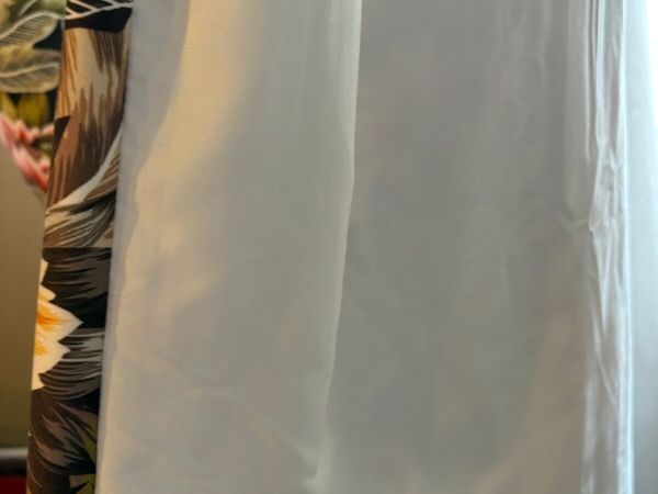 Curtains - Main image