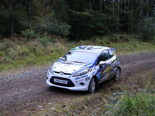Ford Fiesta r2 - Main image
