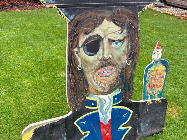 Vintage panto wooden hand painted large pirate - Main image