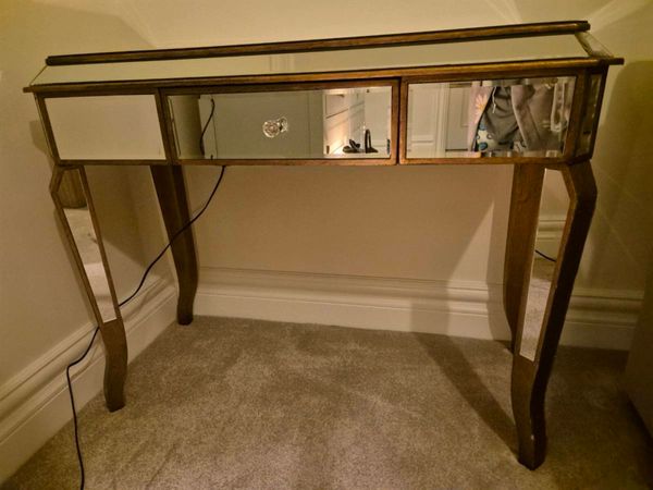 Mirrored hall or sitting room table - Main image