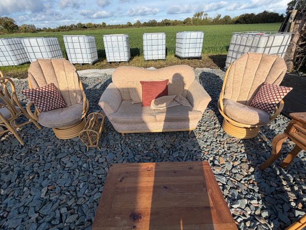 couch set . 3 seater + 2 swivel couch - Main image