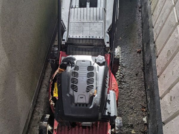 Lawnmower - Main image