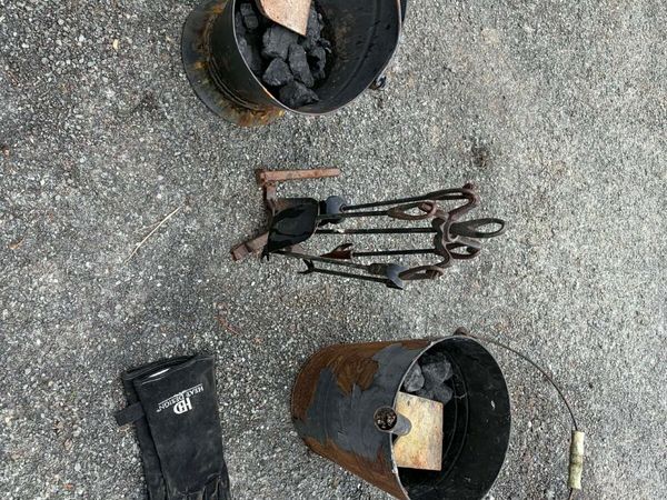coal bucket etc bundle €25 together - Main image