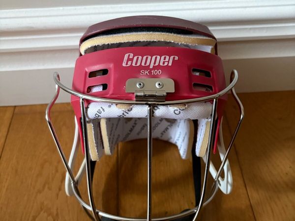 Cooper Sk100 Hurling Helmet - Main image