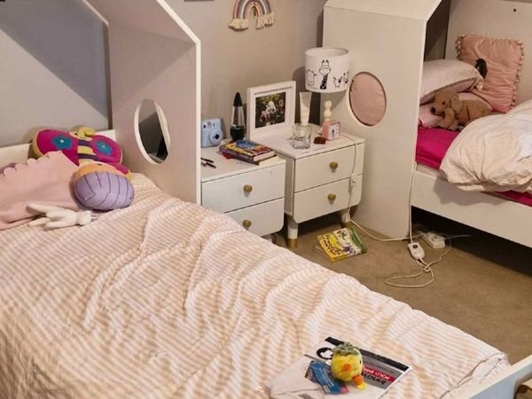 Kids house beds - Main image
