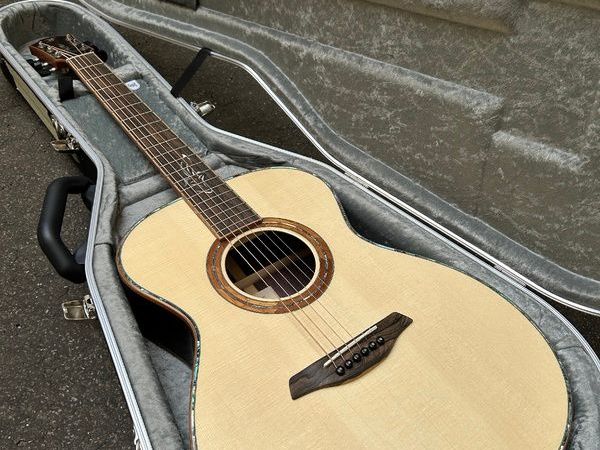 Furch Red OM-LR Acoustic Guitar - Main image