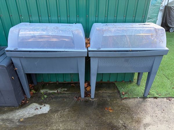 Freestanding Planters for Sale - Main image