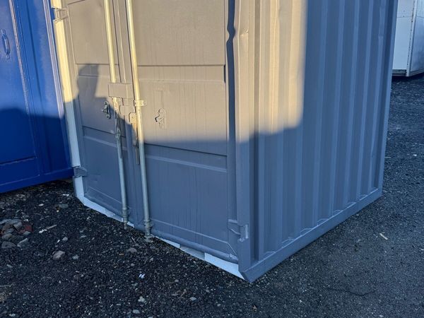 Containers - Main image