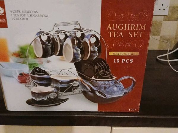 AUGHRIM POTTERY TEA SETS. X.  2 NEW BOXED - Main image