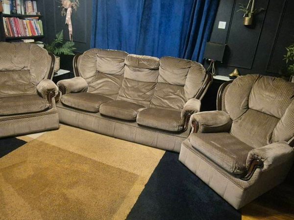 Used 3 piece suite - Main image