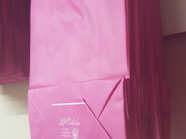 Retail paper bags - Main image
